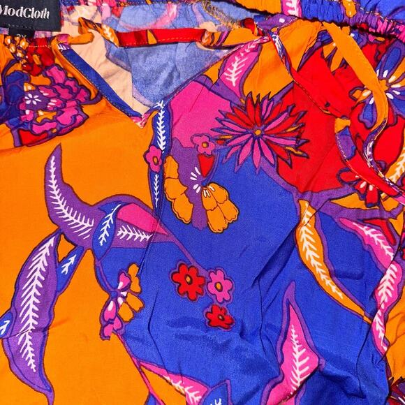 Plus Size 2X Boho Floral Peasant Blouse blouse Bali Lightweight Top ModCloth - Picture 5 of 7